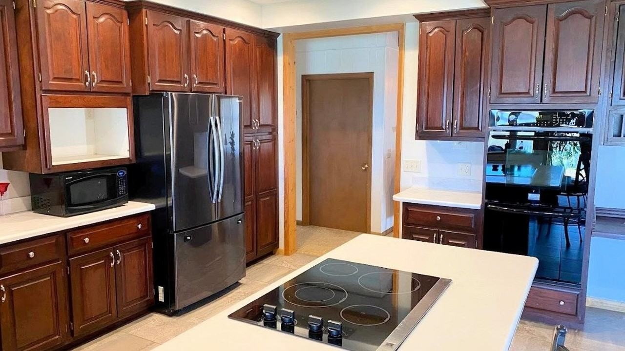 370 County Road A S - Photo 6 of 50