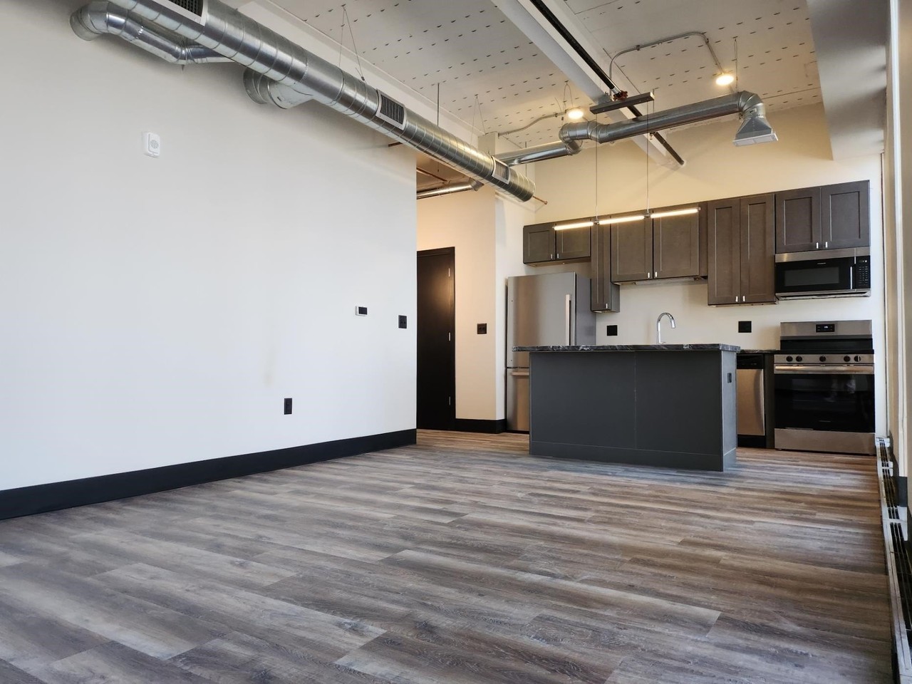 200 W College Ave #308 - Photo 4 of 14