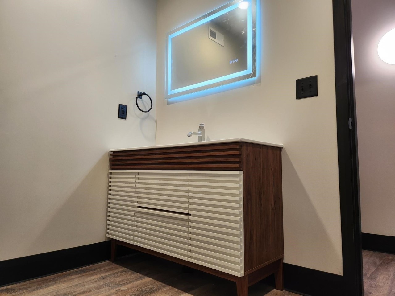 200 W College Ave #308 - Photo 7 of 14