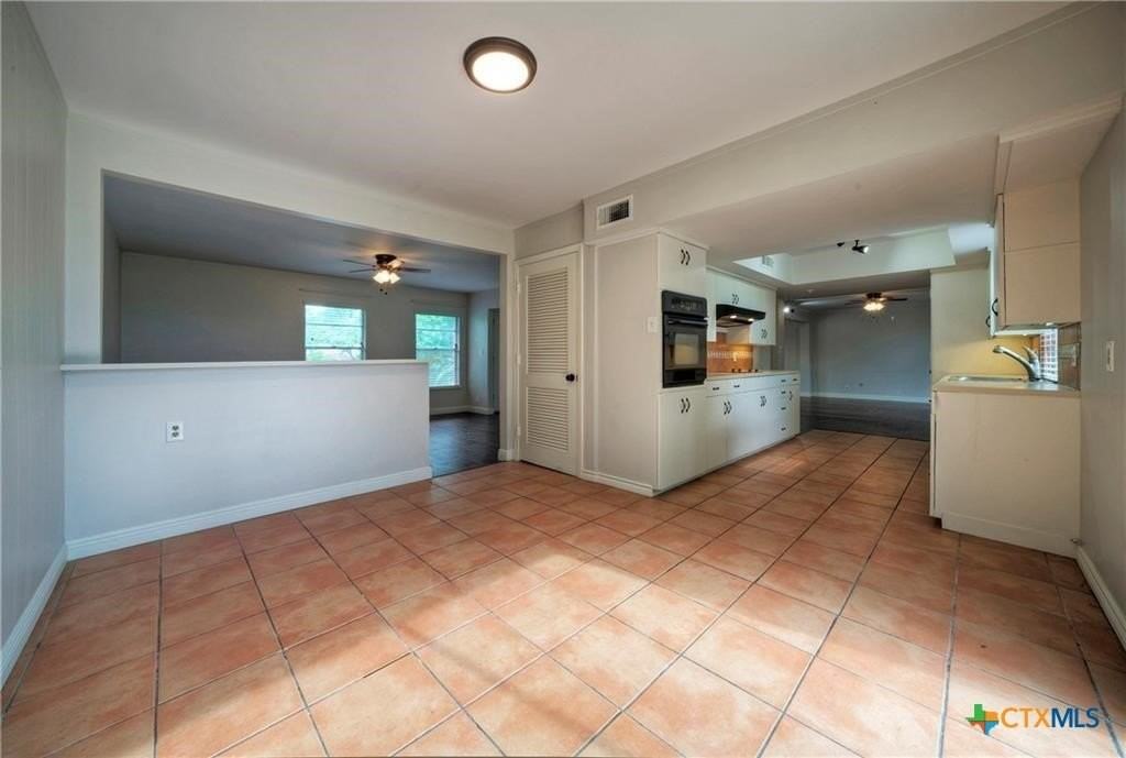 2105 Rabb Rd - Photo 3 of 7