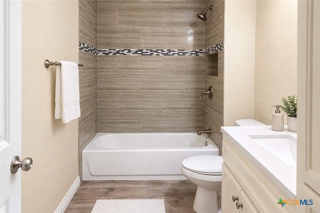 303 San Marcos Hwy - Photo 5 of 9