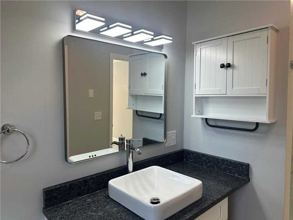 22 Babcock Rd #3 - Photo 6 of 14