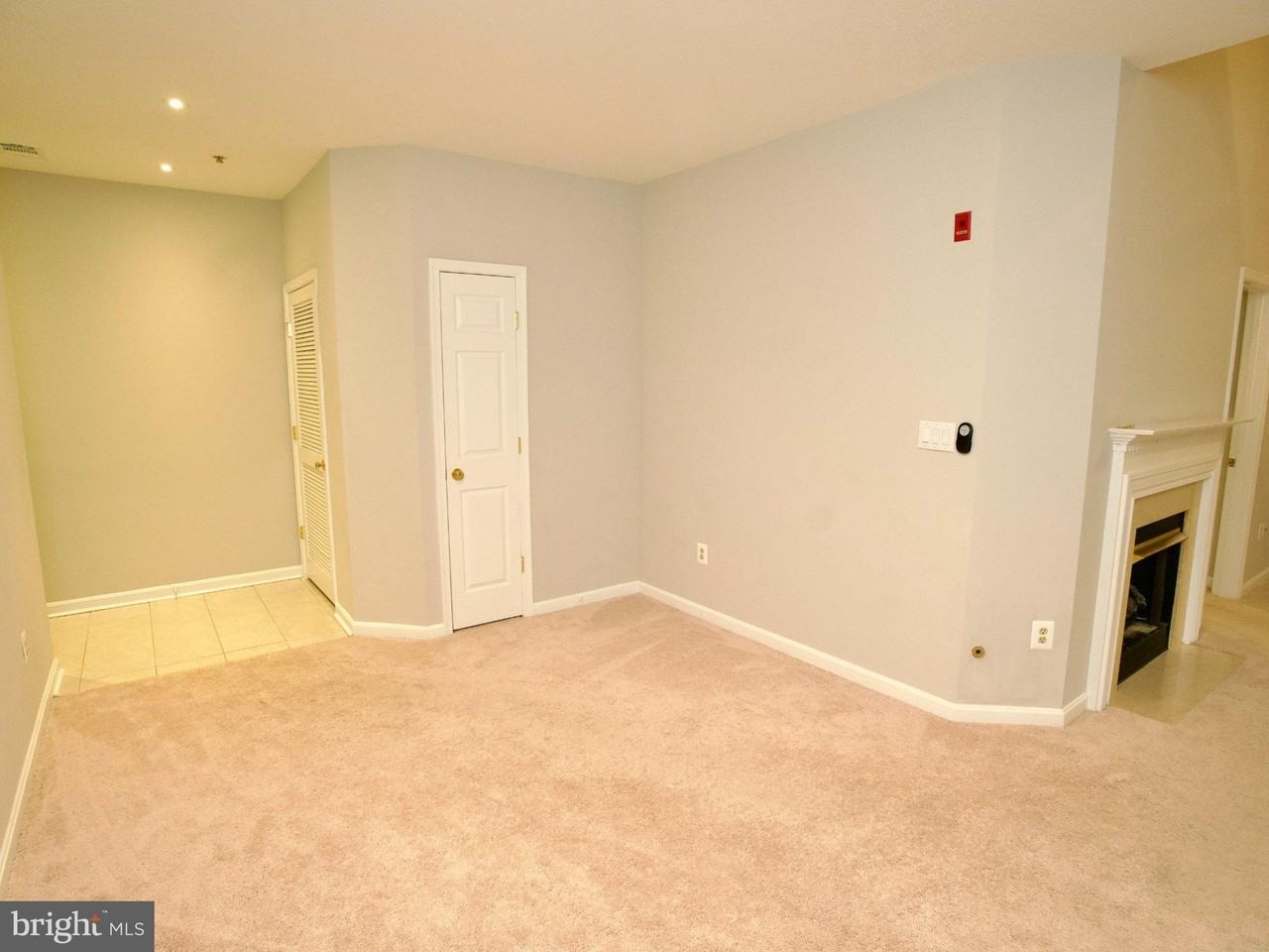 11315 Westbrook Mill Ln #303 - Photo 4 of 35