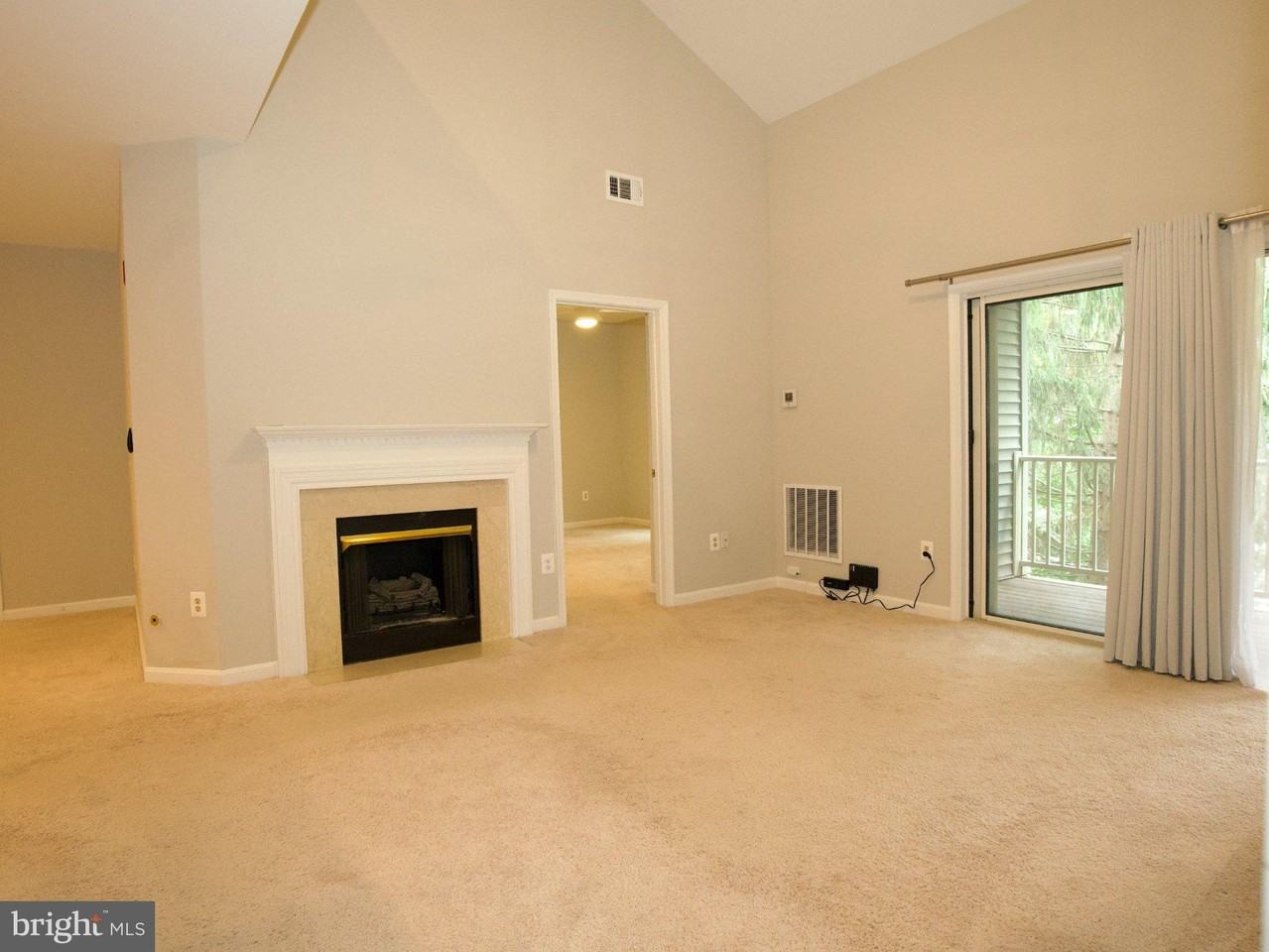 11315 Westbrook Mill Ln #303 - Photo 5 of 35