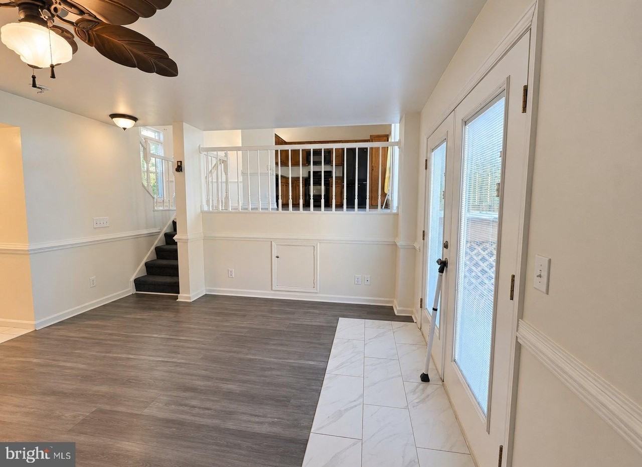 5809 Cascade Dr - Photo 6 of 13