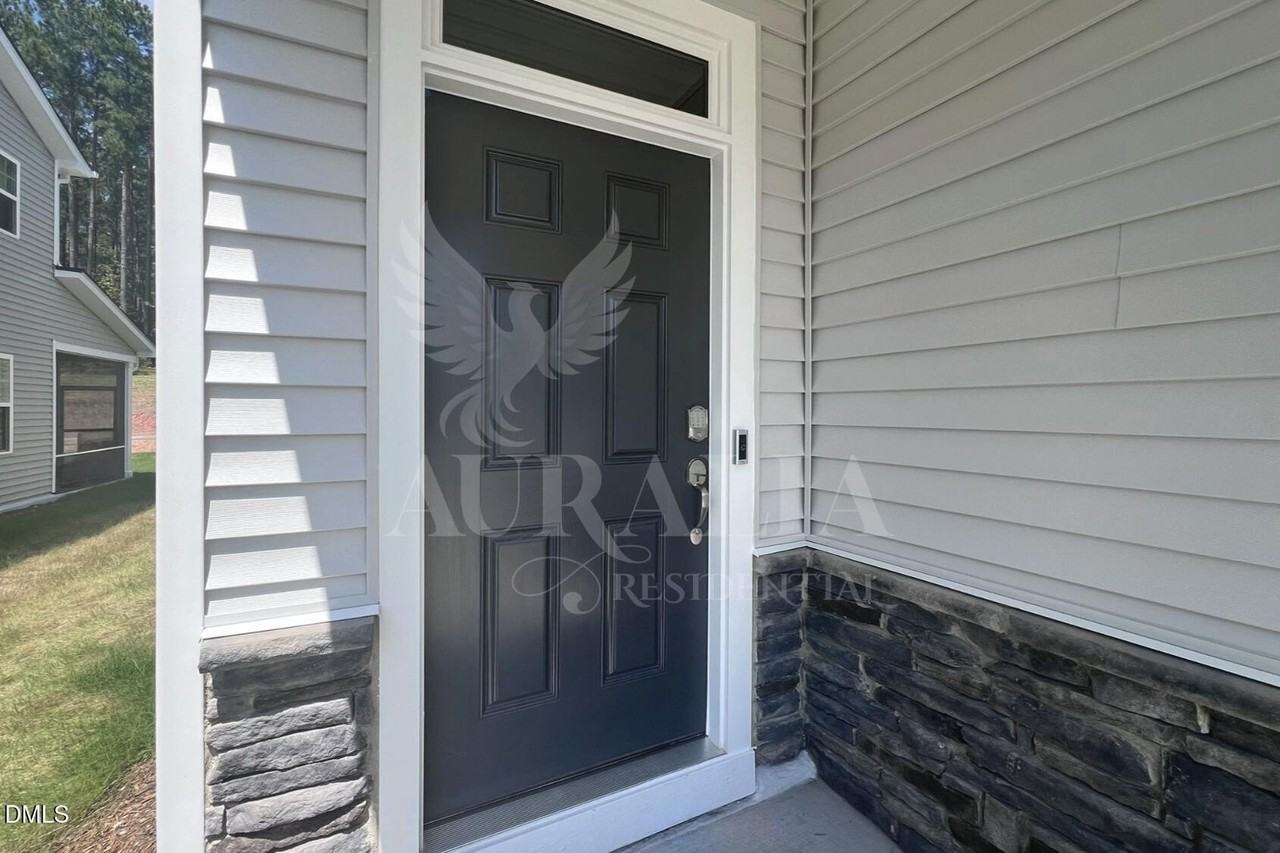 121 Sea Cave Ln - Photo 4 of 31