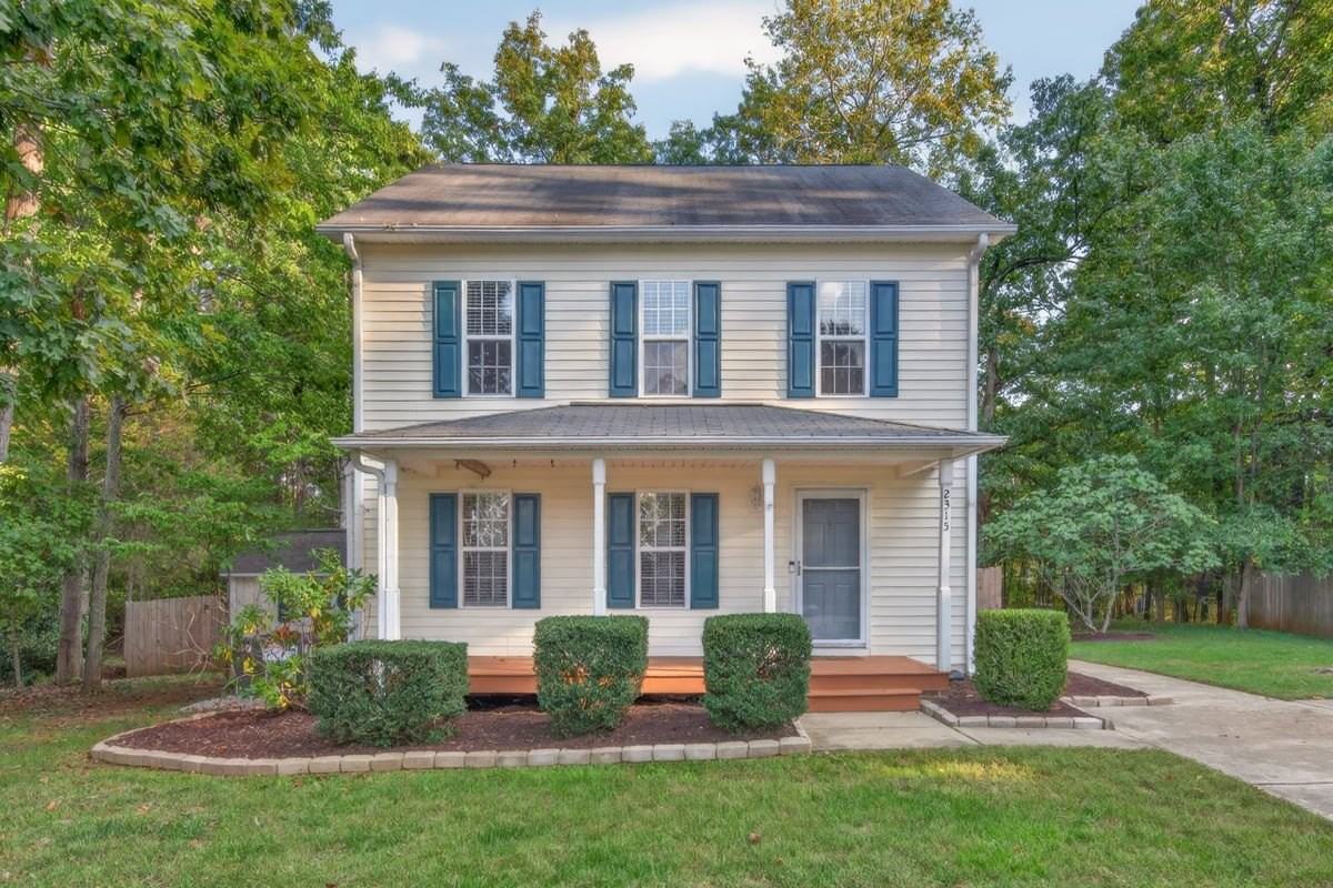 2315 Red Oak Ct - Photo 2 of 44