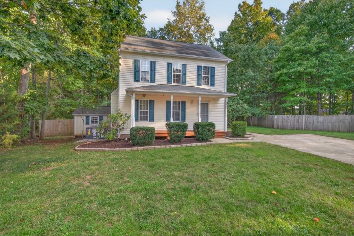2315 Red Oak Ct - Photo 3 of 44