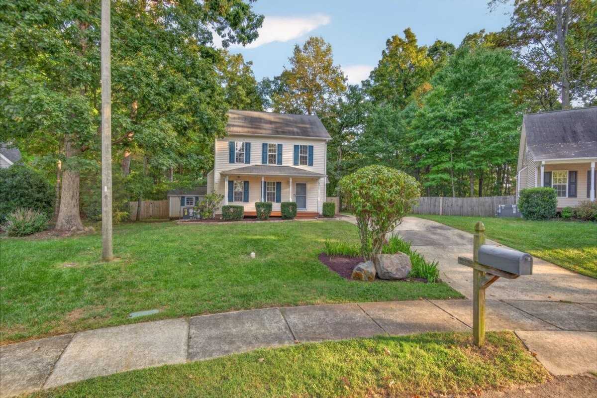 2315 Red Oak Ct - Photo 4 of 44