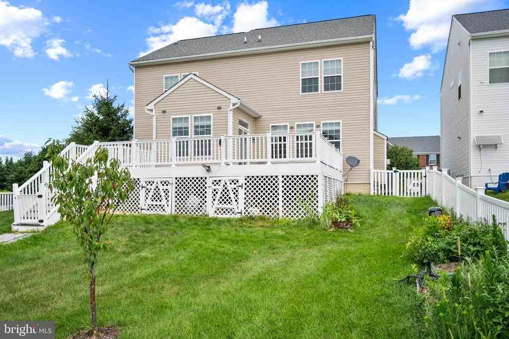 9424 Morning Dew Dr - Photo 2 of 47