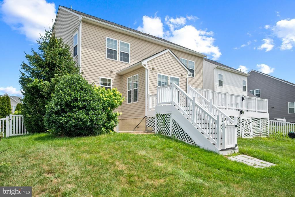 9424 Morning Dew Dr - Photo 6 of 47