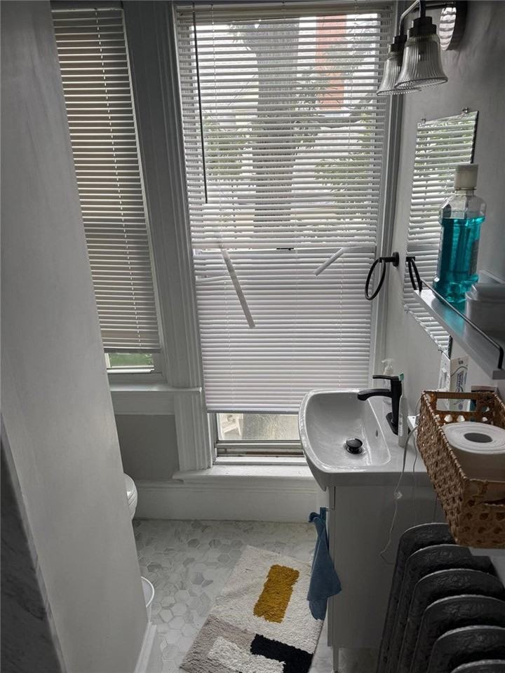 234 Wayland Ave - Photo 7 of 25