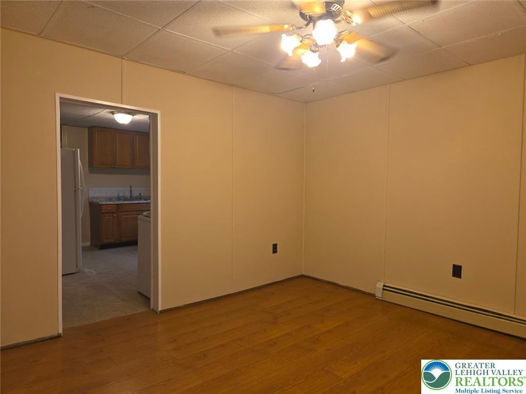202 S Northampton St - Photo 4 of 20