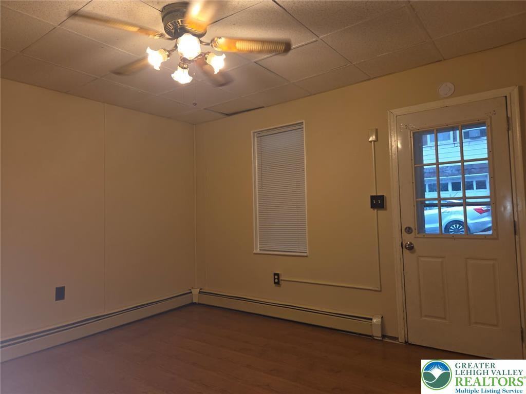 202 S Northampton St - Photo 5 of 20