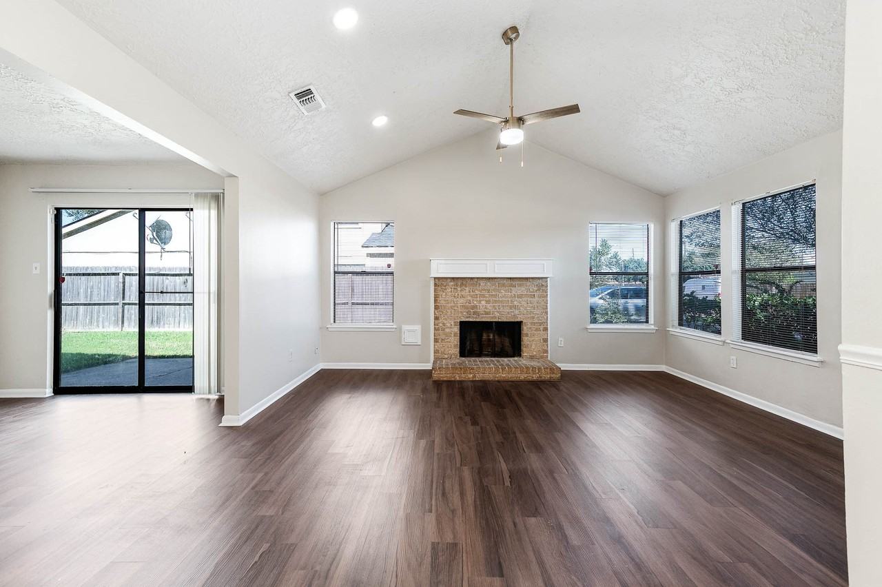 538 Shady Dale Dr - Photo 6 of 27