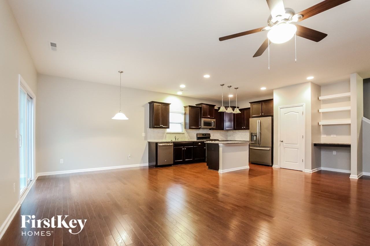 13102 Ferguson Forest Dr - Photo 4 of 15