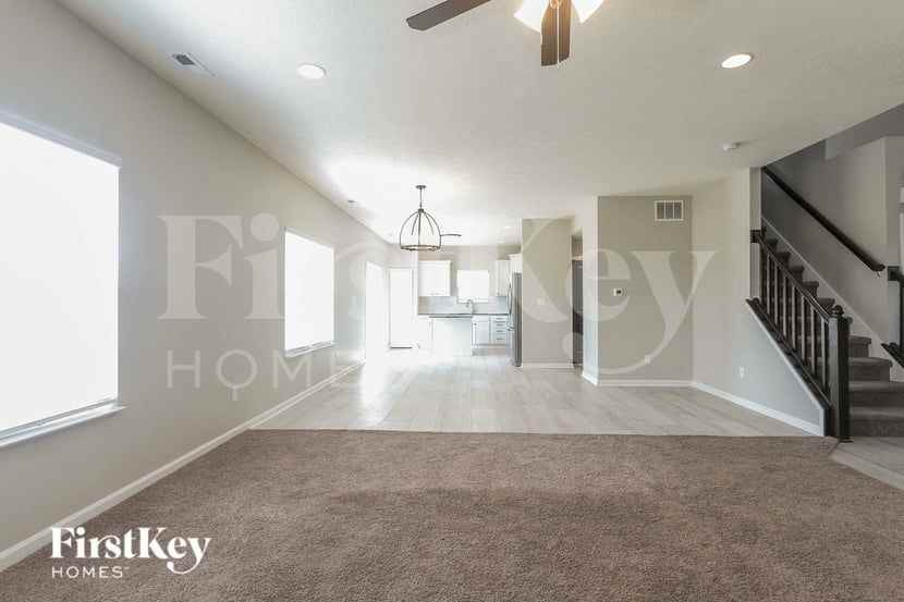 4448 Ozark Ln - Photo 3 of 15