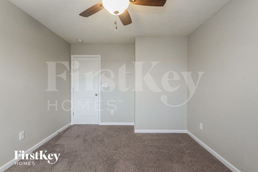 4448 Ozark Ln - Photo 6 of 15