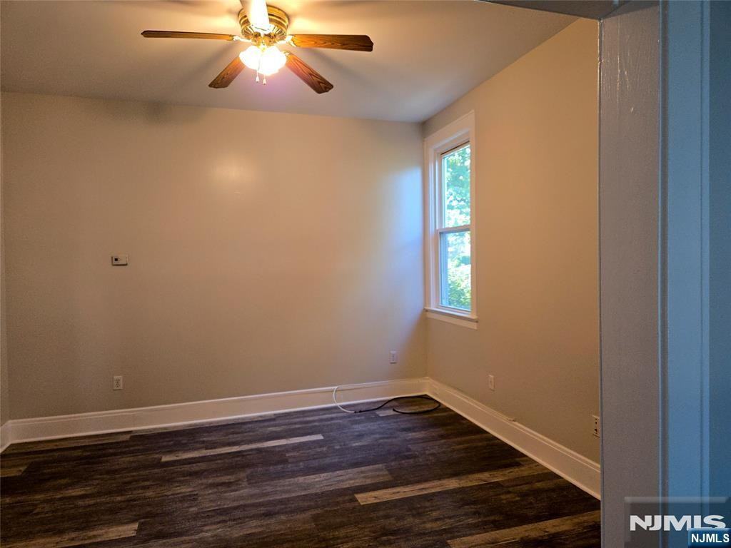 168 Boiling Springs Ave ##1 - Photo 7 of 20