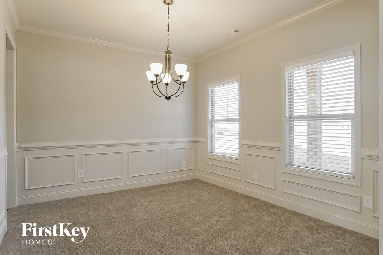 1255 Awenasa Dr - Photo 5 of 15
