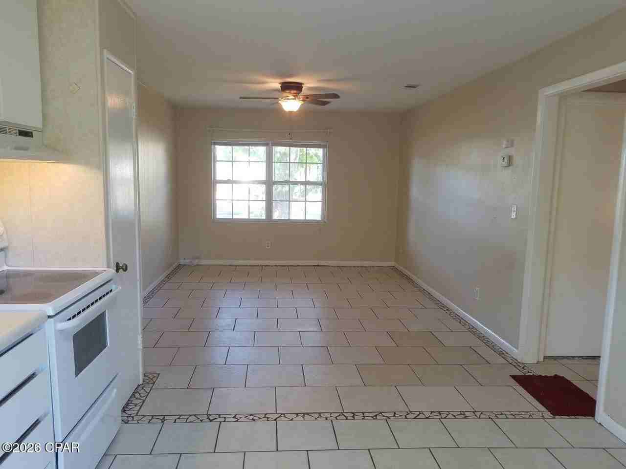 7220 Poinciana Dr - Photo 7 of 10
