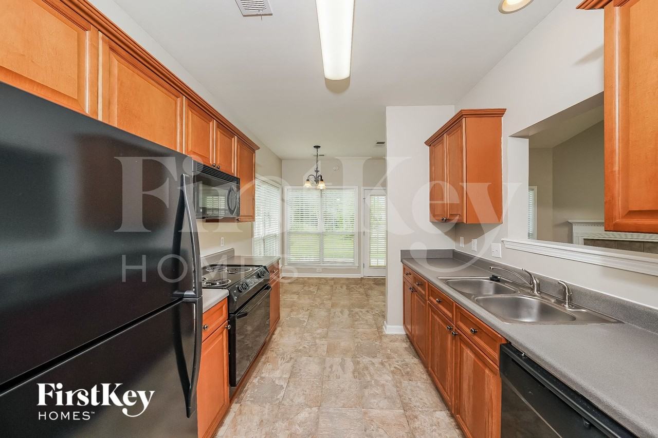 2534 Joey Adkins Dr - Photo 6 of 14