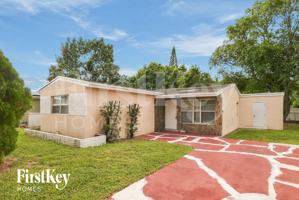 featured image of 3740 Nw 4th Pl