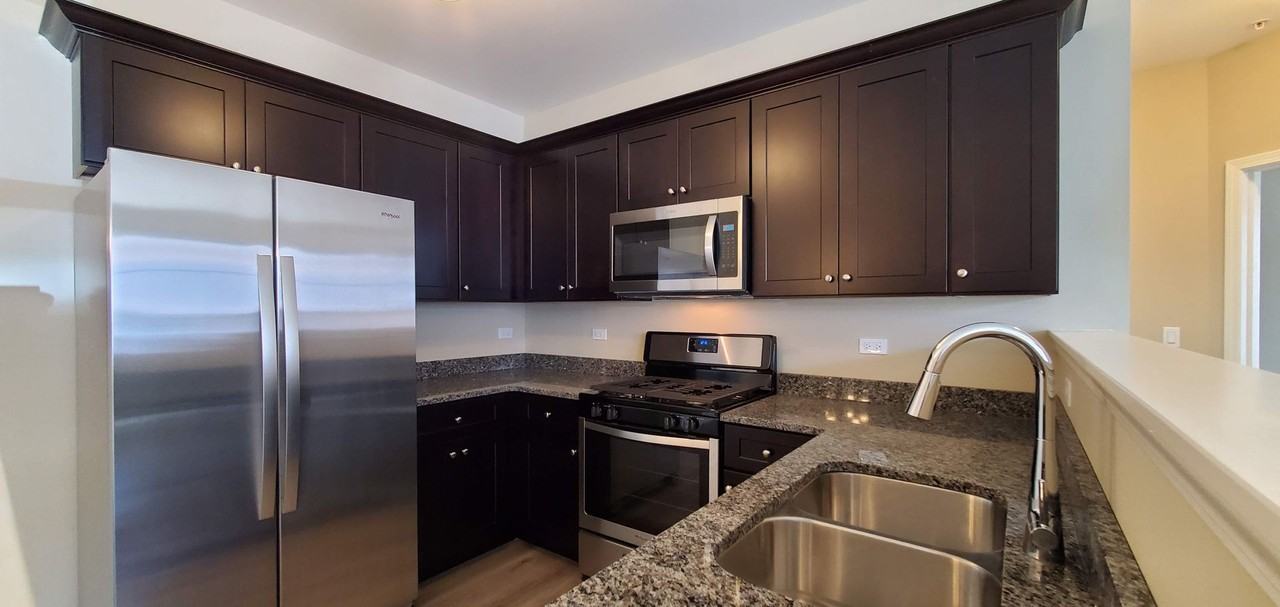 517 Timber Pointe Dr - Photo 5 of 12