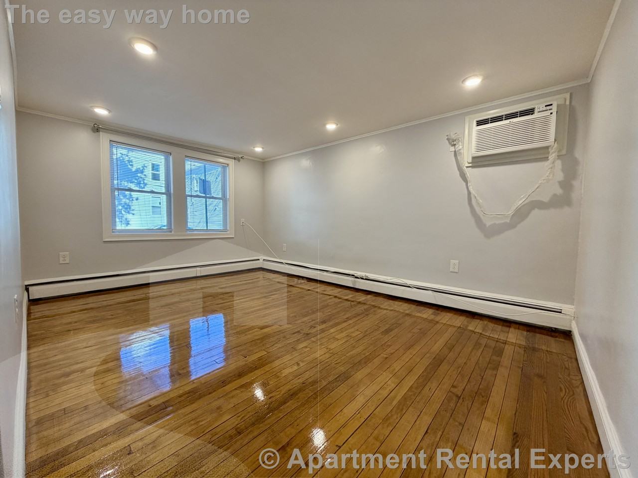 164 Charles St #1 - Photo 7 of 16