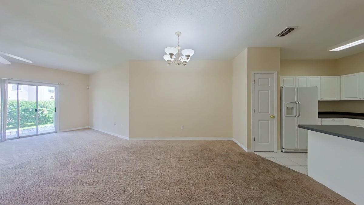 7244 Grimms Lndg - Photo 2 of 20