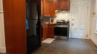 40 Russell St #2 - Photo 1 of 1
