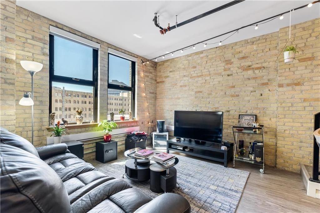 139 Market Avenue 505 - Photo 7 of 22