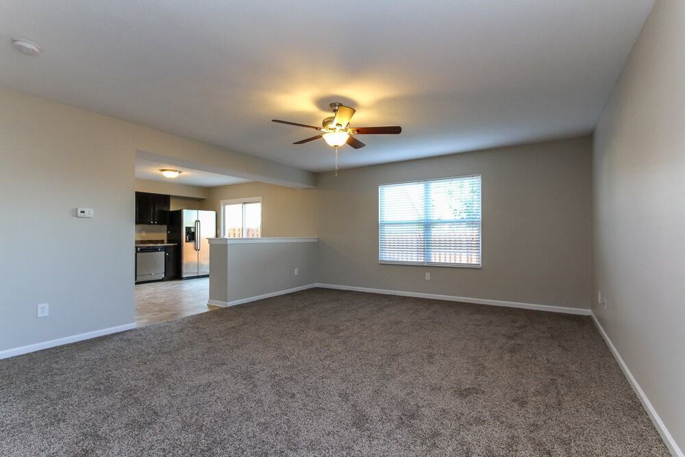11156 Dark Star Ln - Photo 2 of 16
