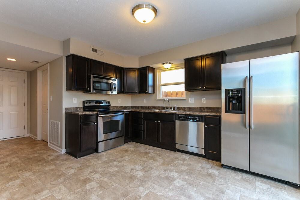 11156 Dark Star Ln - Photo 6 of 16