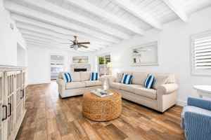 featured image of 462 Tequesta Drive