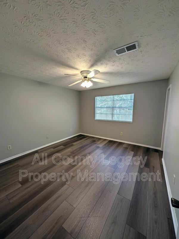 2155 Newbury Rd - Photo 7 of 13