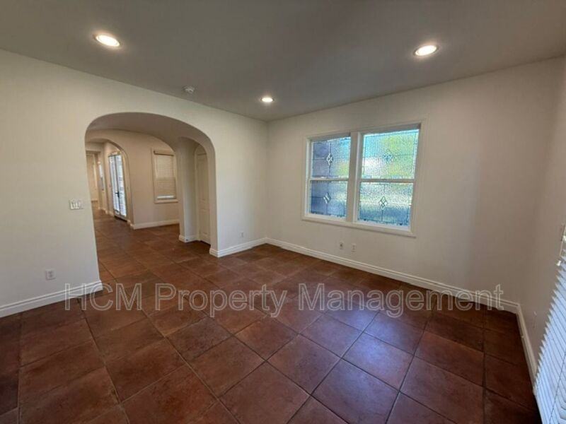 67 Sanctuary - Photo 6 of 47