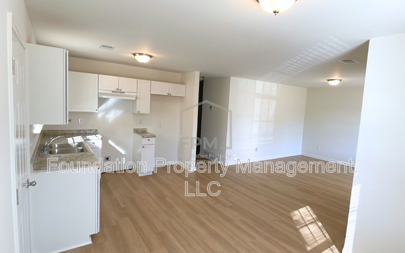 4521 Cinderella Dr - Photo 5 of 15