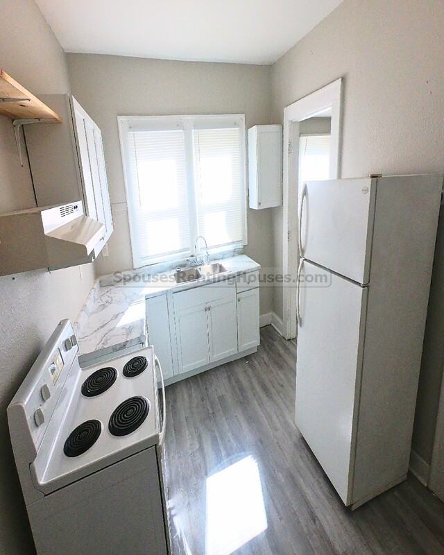 3554 N Capitol Ave - Photo 5 of 15