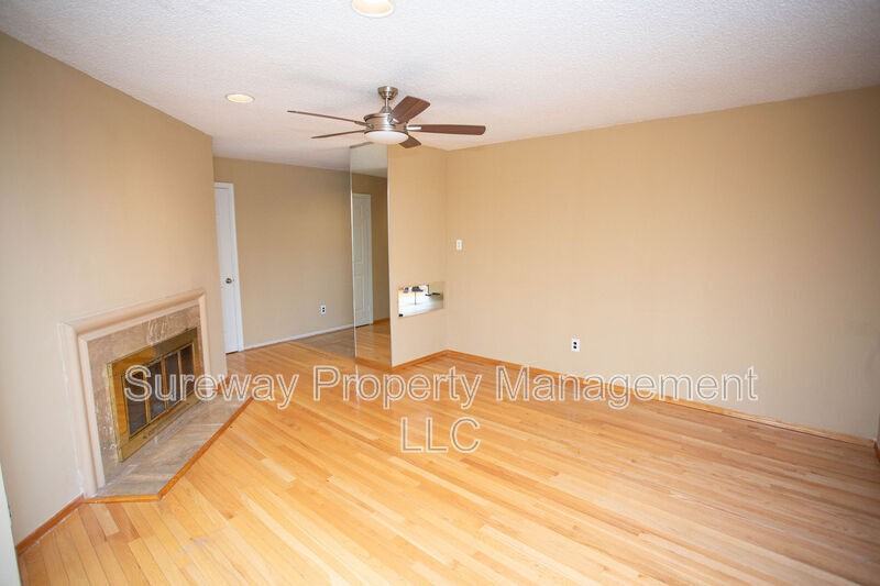 201 Society Hill Blvd - Photo 7 of 34