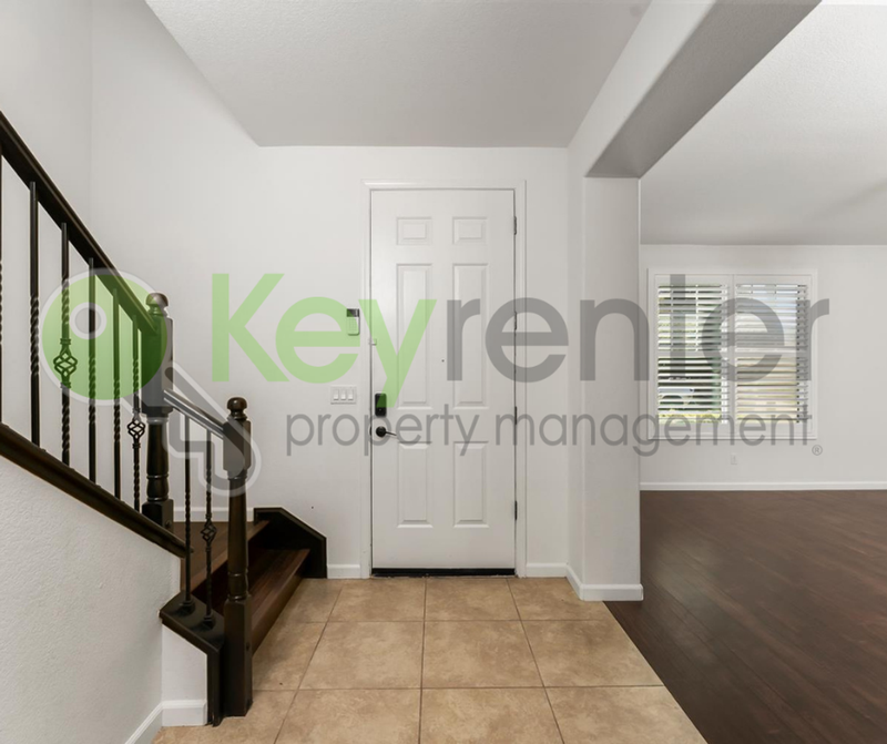 1552 Flora Way - Photo 3 of 39