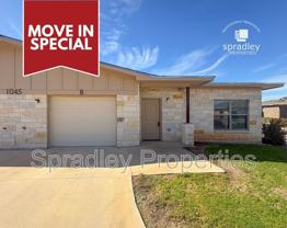 1045 Hibiscus Unit B - Photo 1 of 1