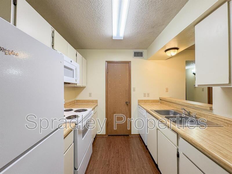 120 W Main St #610 - Photo 4 of 10