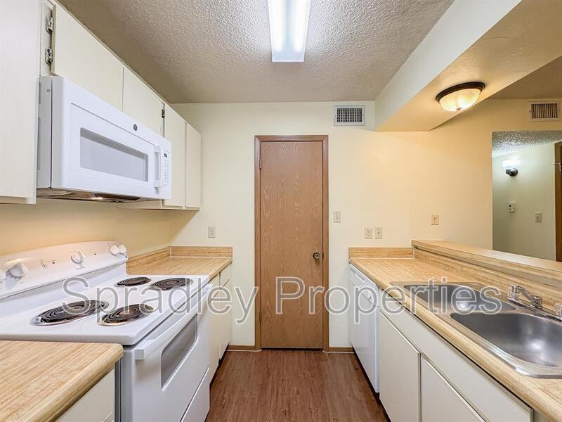 120 W Main St #610 - Photo 5 of 10