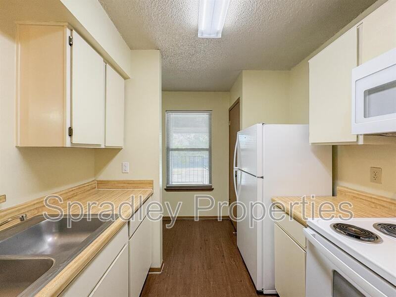 120 W Main St #610 - Photo 6 of 10