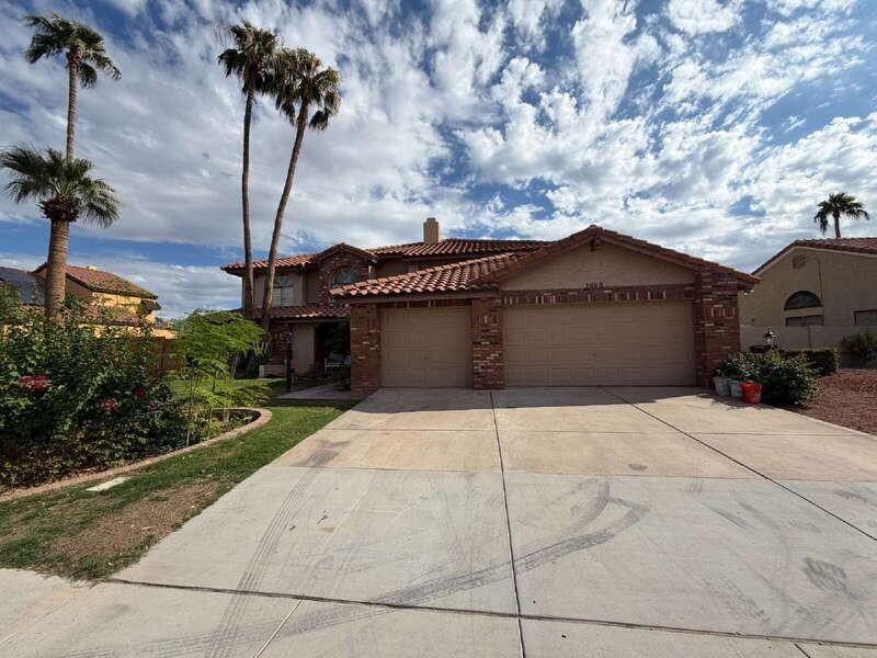 2609 W Upland Dr - Photo 2 of 50