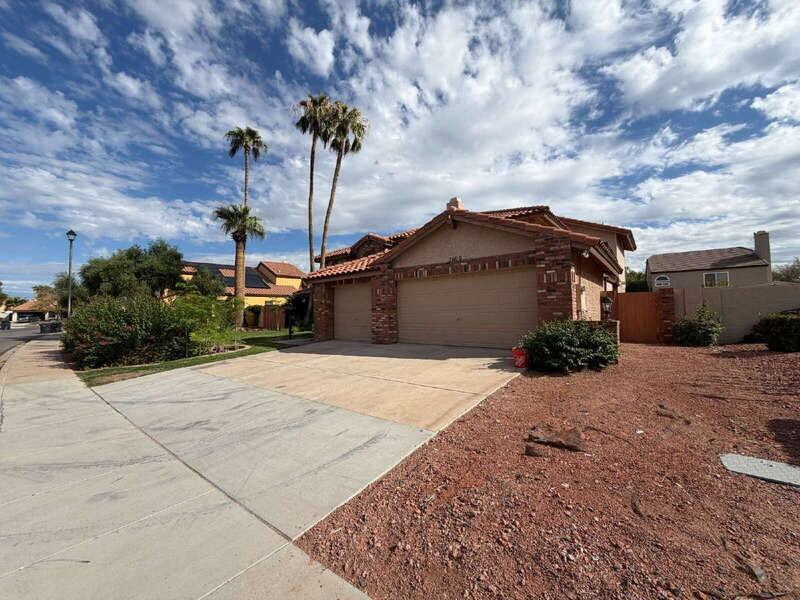 2609 W Upland Dr - Photo 3 of 50