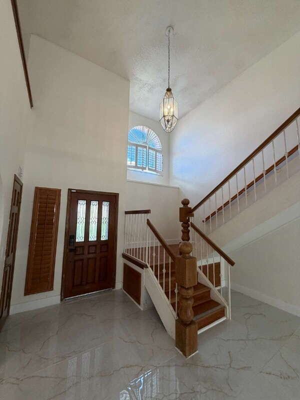 2609 W Upland Dr - Photo 4 of 50