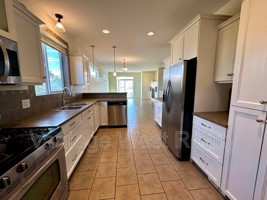 featured image of 2810A Glenway Crt