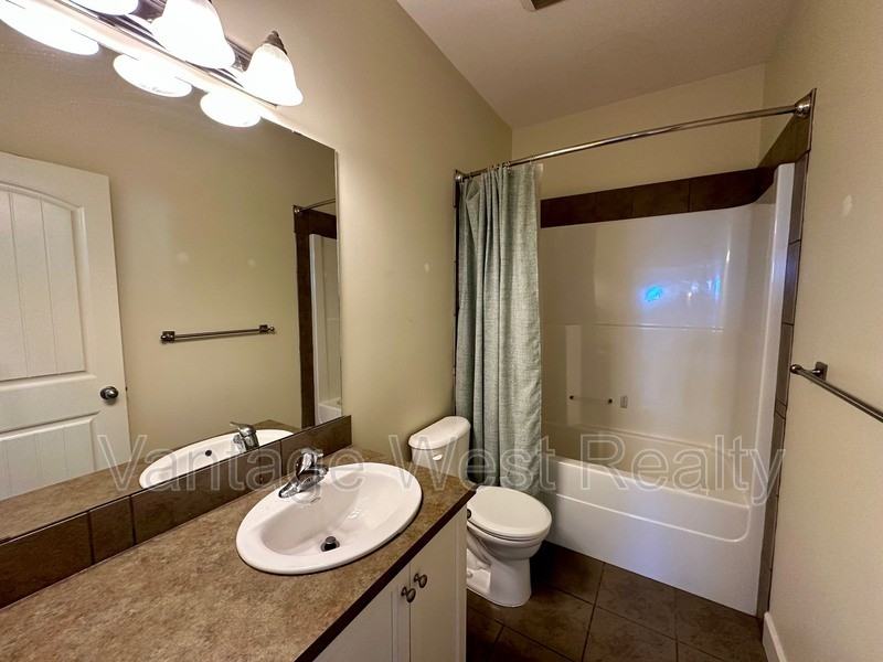 2810A Glenway Crt - Photo 5 of 33